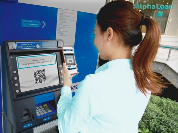 rút tiền ATM Sacombank bằng mã QR